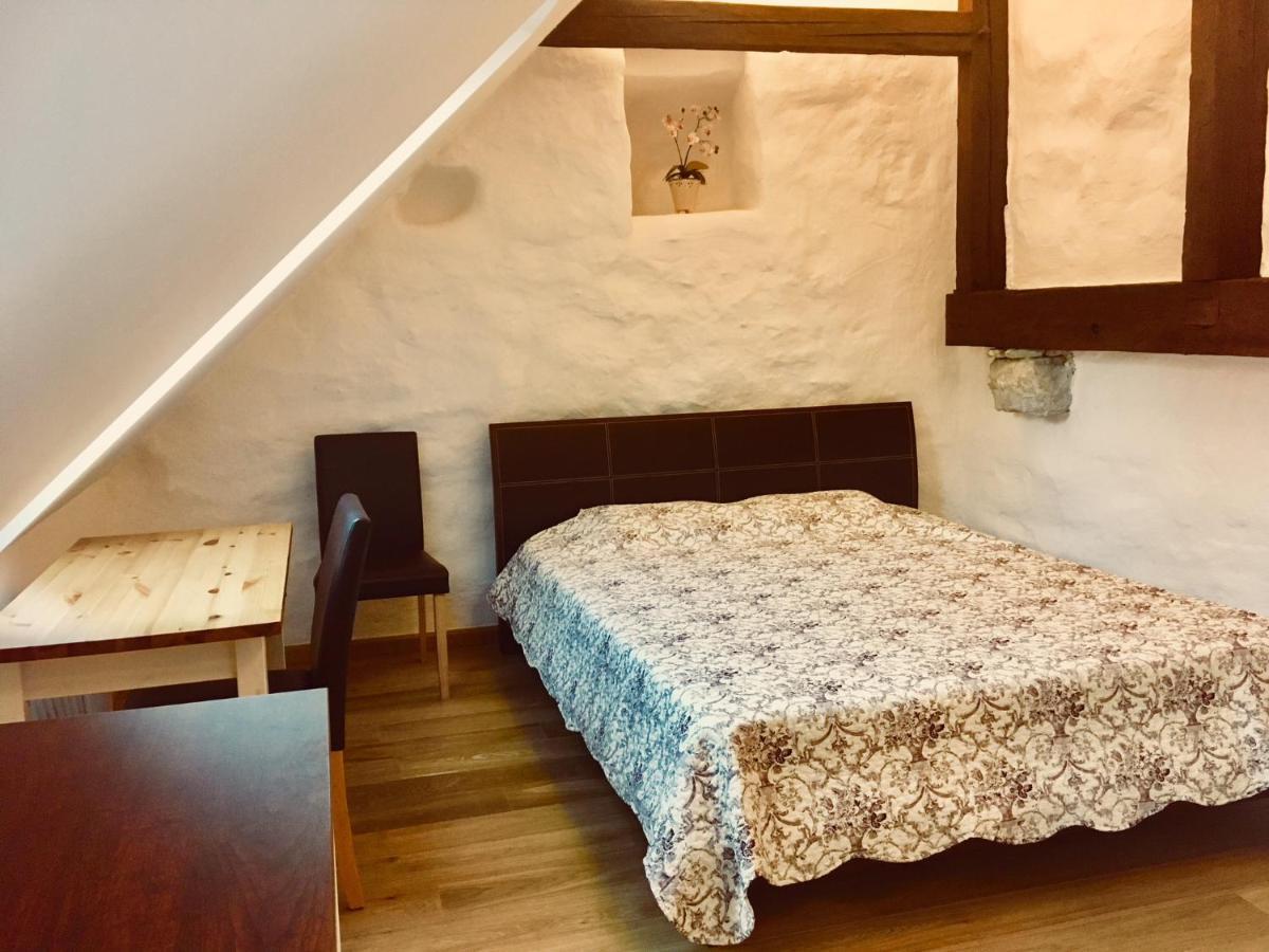 Medieval Home Таллин Экстерьер фото