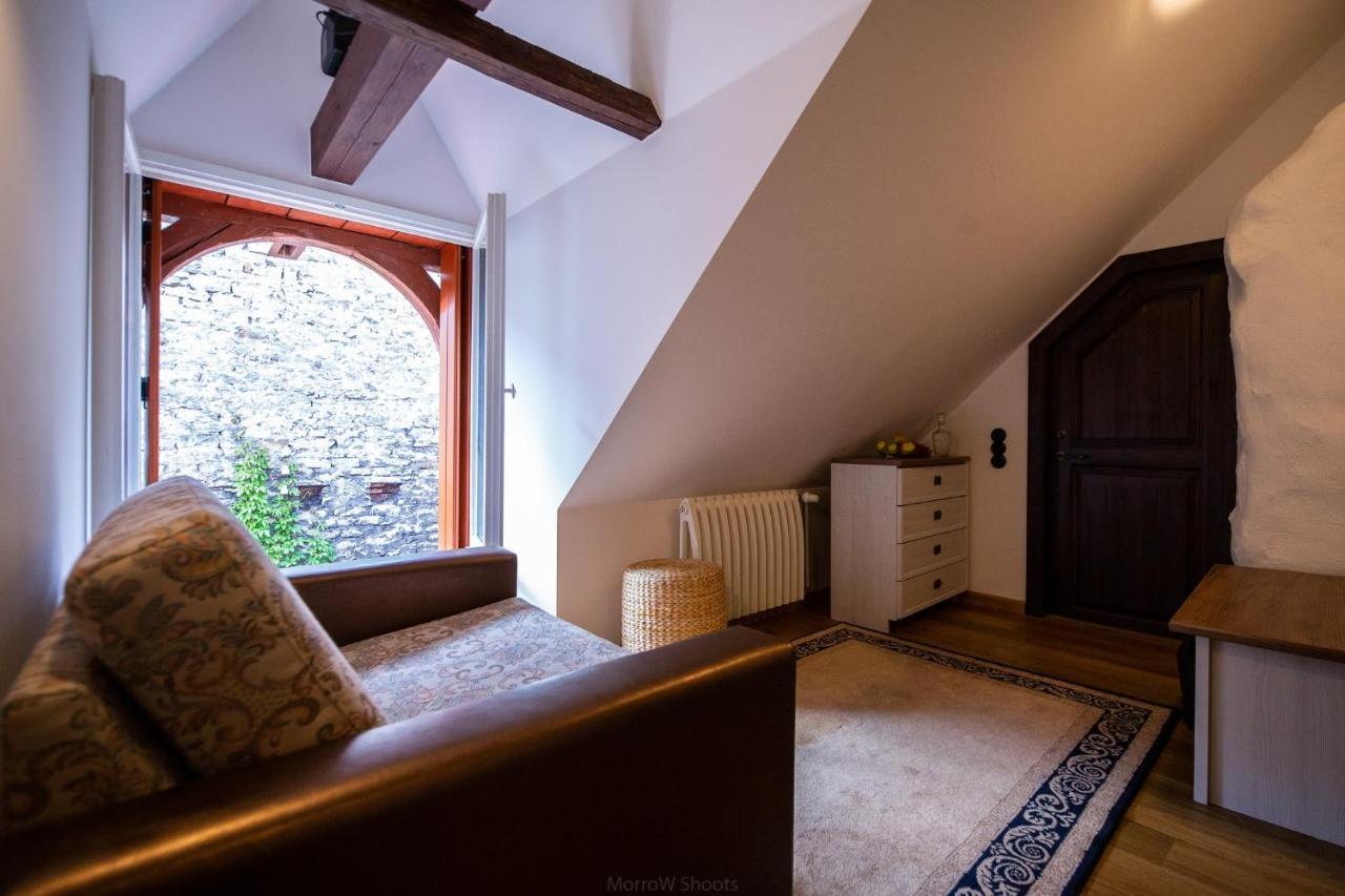 Medieval Home Таллин Экстерьер фото